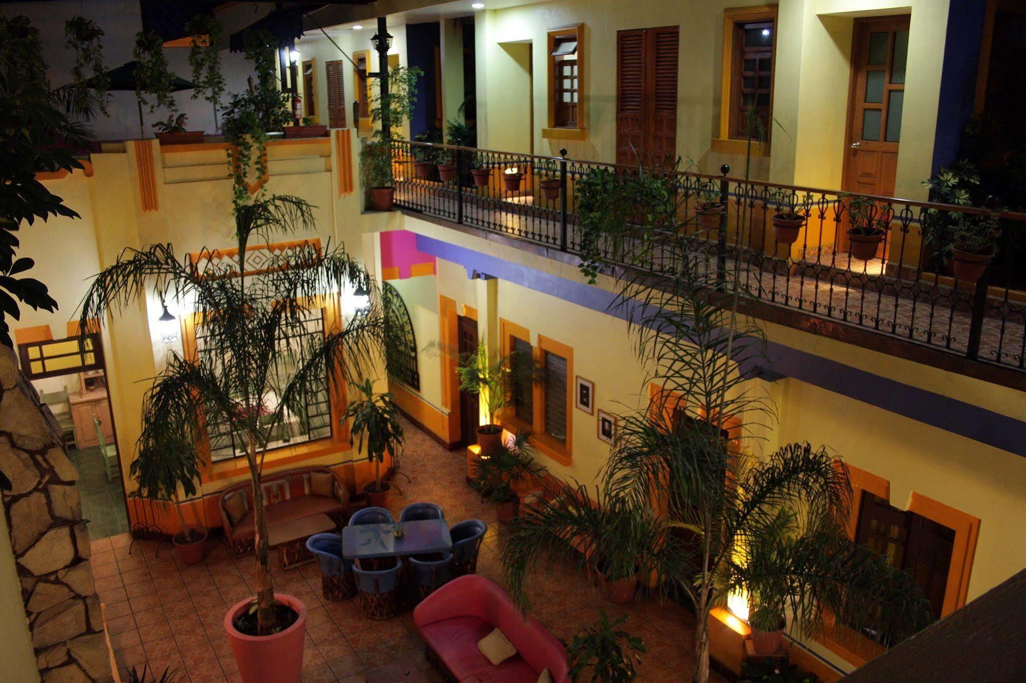 Casa Vilasanta غوادالاجارا المظهر الخارجي الصورة